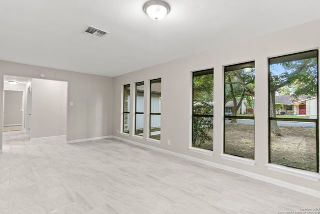 2923 Wakeman, San Antonio, TX 78247