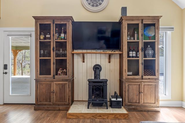90 Crook View Rd, Menlo, GA 30731