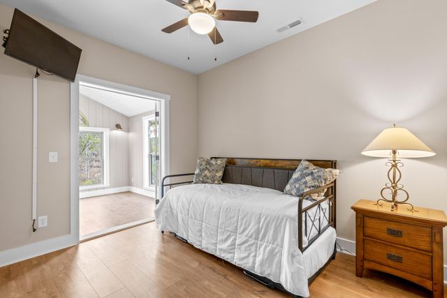 90 Crook View Rd, Menlo, GA 30731
