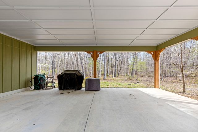 90 Crook View Rd, Menlo, GA 30731