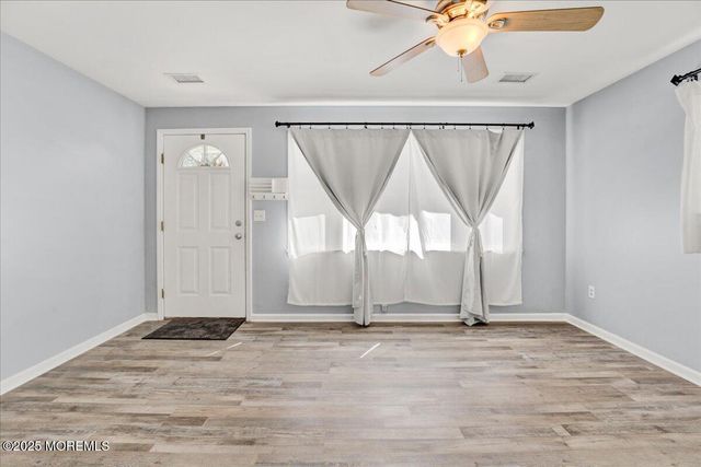 215 Laurel Drive, Bayville, NJ 08721