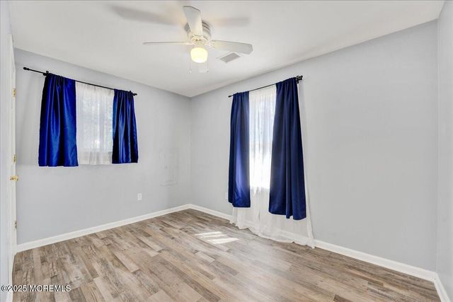 215 Laurel Drive, Bayville, NJ 08721