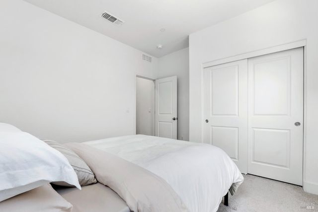 153 Frontier St, American Canyon, CA 94503