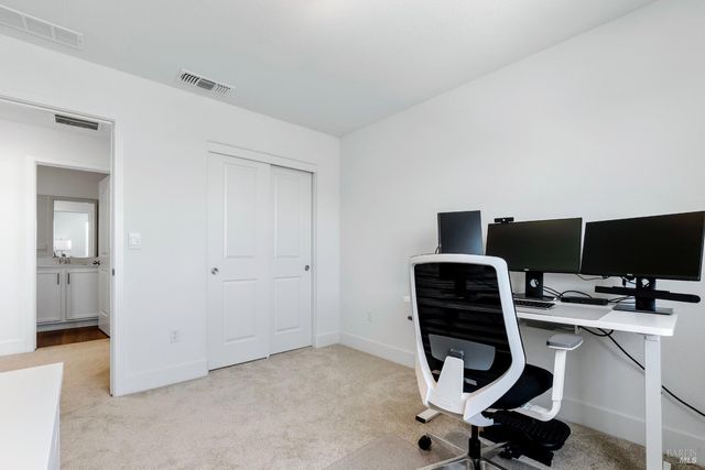 153 Frontier St, American Canyon, CA 94503