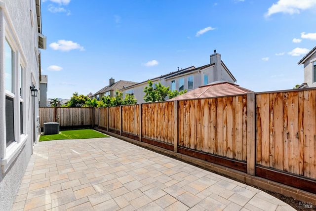 153 Frontier St, American Canyon, CA 94503