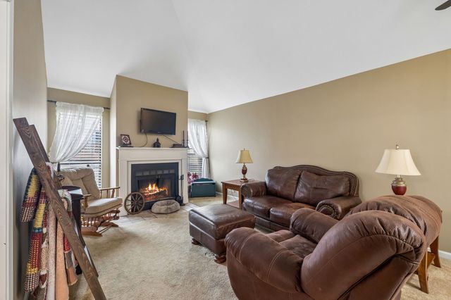 213 Riverstone Ct, Nashville, TN 37214