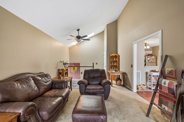 213 Riverstone Ct, Nashville, TN 37214