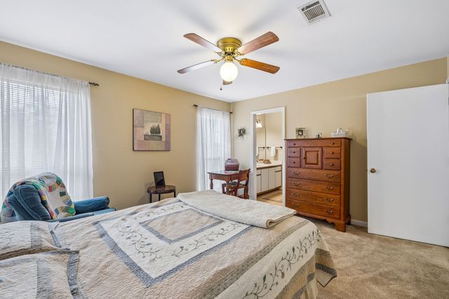 213 Riverstone Ct, Nashville, TN 37214