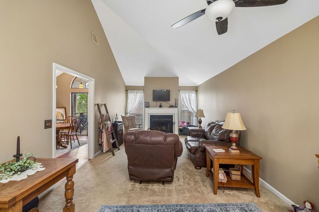 213 Riverstone Ct, Nashville, TN 37214