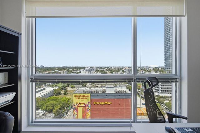 175 SW 7th St 1614, Miami, FL 33130