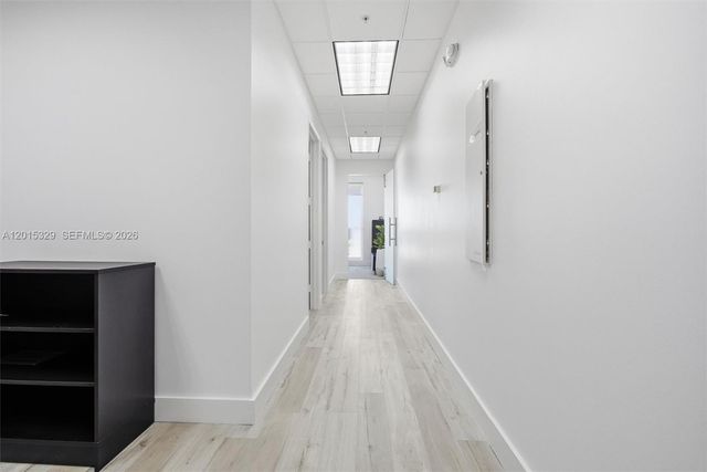 175 SW 7th St 1614, Miami, FL 33130
