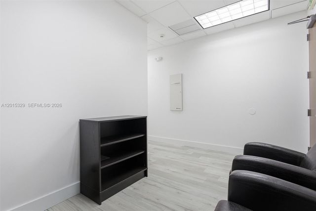 175 SW 7th St 1614, Miami, FL 33130