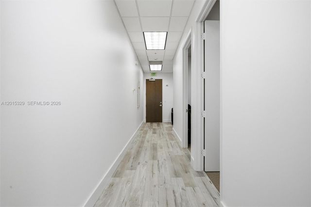 175 SW 7th St 1614, Miami, FL 33130