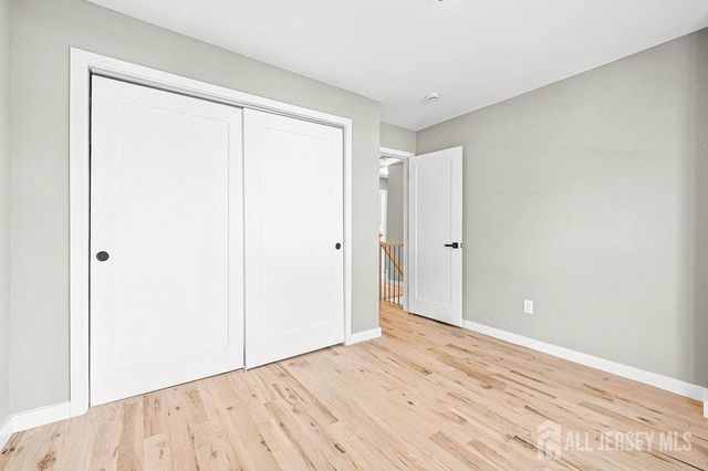 940 grove Avenue, South Amboy, NJ 08879