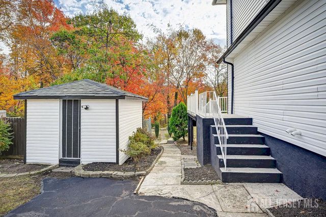 940 grove Avenue, South Amboy, NJ 08879