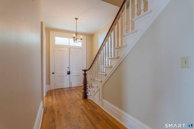 64 Main Street, Newtown, CT 06470