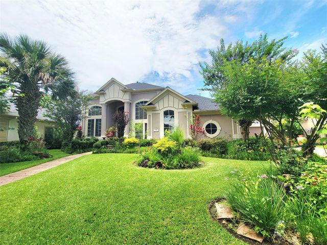 9 Camden Court, Sugar Land, TX 77479