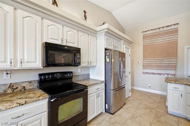 1901 Old West Avenue, Pahrump, NV 89048