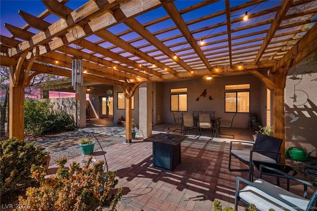 1901 Old West Avenue, Pahrump, NV 89048