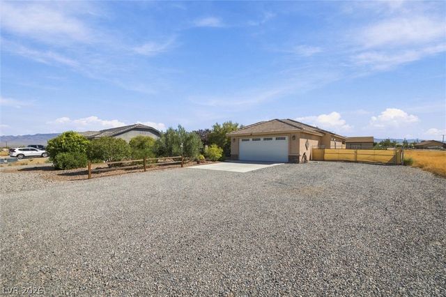 1901 Old West Avenue, Pahrump, NV 89048