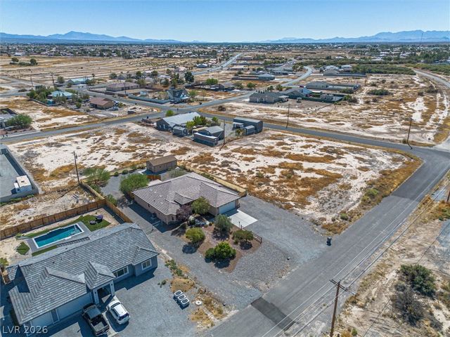 1901 Old West Avenue, Pahrump, NV 89048