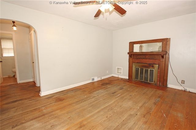 434 Weimer Avenue, St Albans, WV 25177