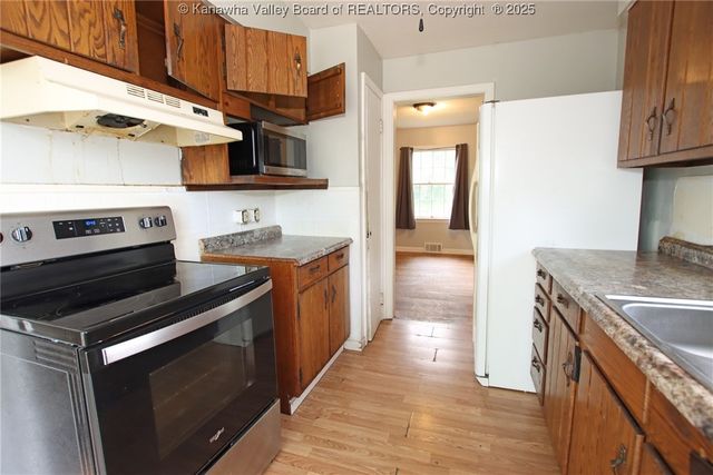 434 Weimer Avenue, St Albans, WV 25177