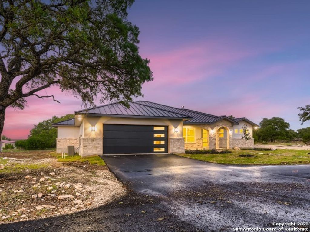 208 River Ridge, Boerne, TX 78006