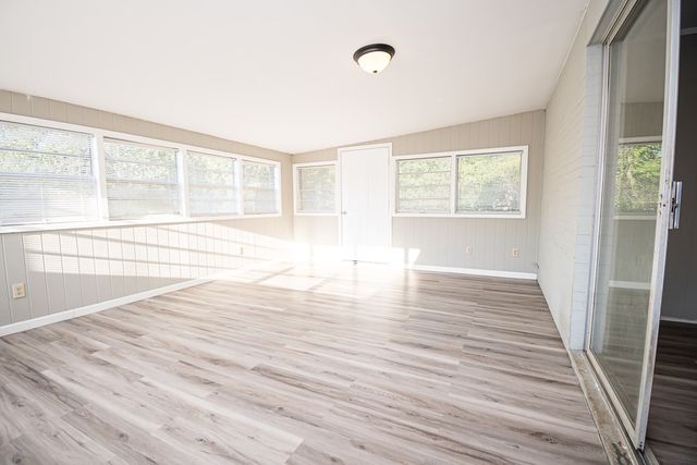 207 Plaza Dr., Daleville, AL 36322