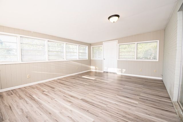 207 Plaza Dr., Daleville, AL 36322