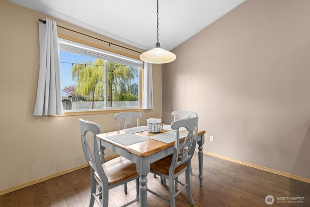 116 16th Street NW, Puyallup, WA 98371