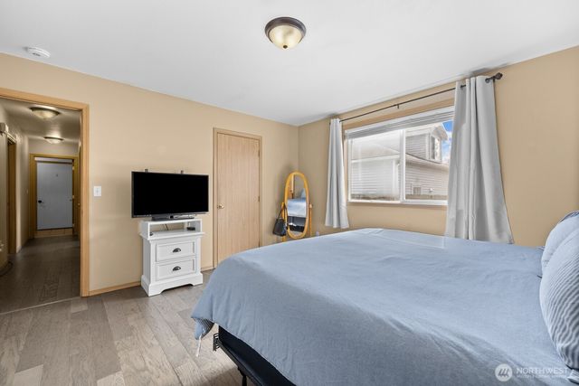 116 16th Street NW, Puyallup, WA 98371