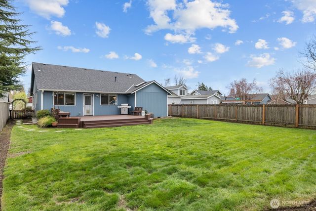 116 16th Street NW, Puyallup, WA 98371