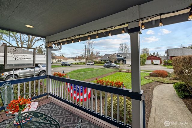 116 16th Street NW, Puyallup, WA 98371