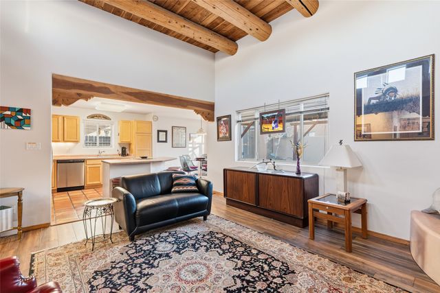 3008 Pueblo Puye, Santa Fe, NM 87507