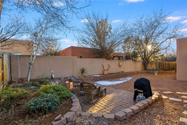 3008 Pueblo Puye, Santa Fe, NM 87507