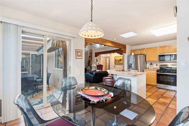 3008 Pueblo Puye, Santa Fe, NM 87507