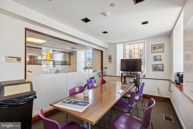 4312 MAIN ST, Philadelphia, PA 19127