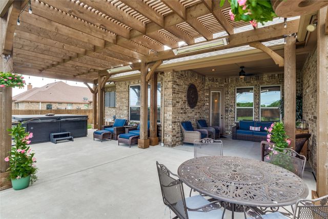 119 Cactus Drive, Decatur, TX 76234