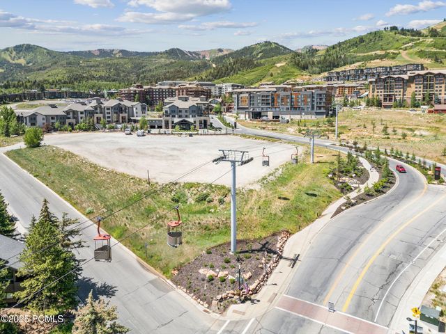1924 Frostwood Boulevard 25-C, Park City, UT 84098