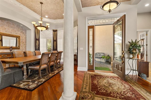 8402 TALLAHASSEE DRIVE NE, St Petersburg, FL 33702