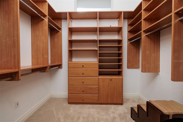 8402 TALLAHASSEE DRIVE NE, St Petersburg, FL 33702