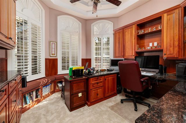 8402 TALLAHASSEE DRIVE NE, St Petersburg, FL 33702