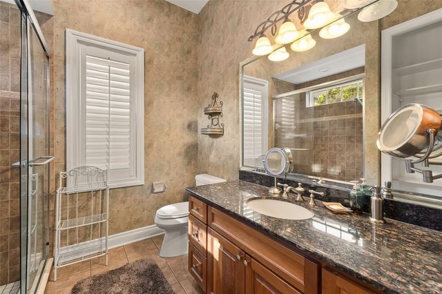 8402 TALLAHASSEE DRIVE NE, St Petersburg, FL 33702