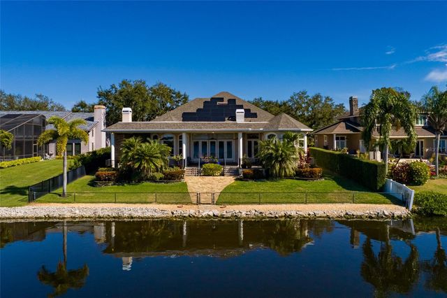 8402 TALLAHASSEE DRIVE NE, St Petersburg, FL 33702