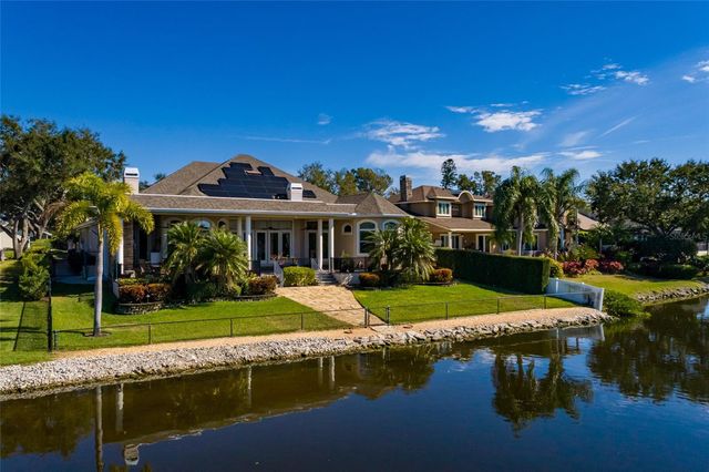 8402 TALLAHASSEE DRIVE NE, St Petersburg, FL 33702