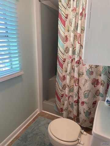 128 Herwig Lane, Grand Isle, LA 70358