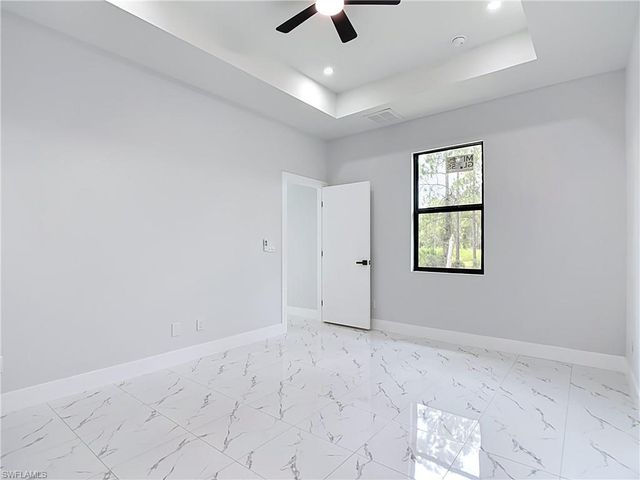 3900 E 10th ST, Lehigh Acres, FL 33972