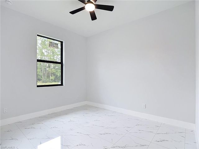 3900 E 10th ST, Lehigh Acres, FL 33972