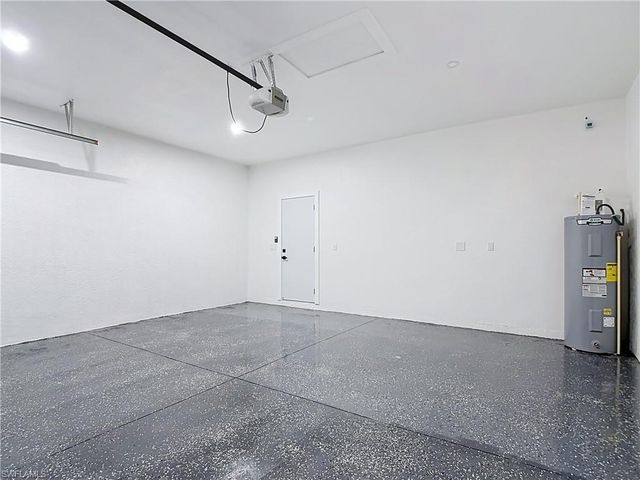 3900 E 10th ST, Lehigh Acres, FL 33972